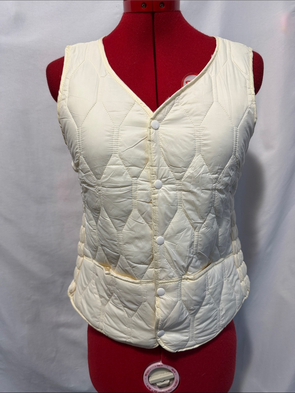 Women's Cream Quilted Snap-Front Vest